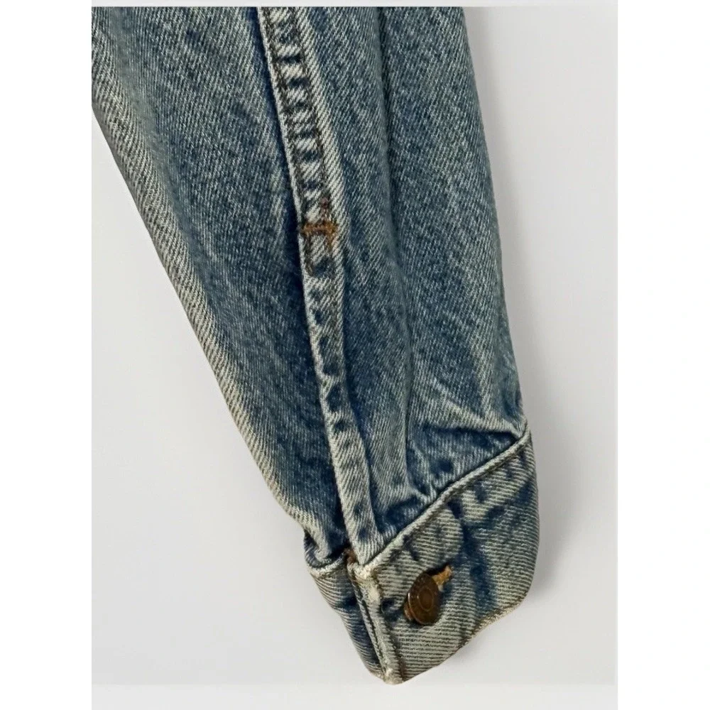 VTG Levi's Type III Trucker Denim Jean Jacket 70505 2016 USA 70s-80s Medium Wash - Picture 9 of 16